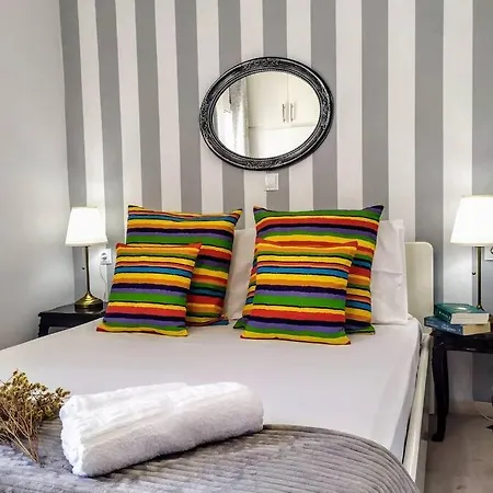 Gloria Apartment *